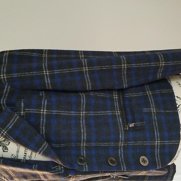 Suit Jacket - Picture 6 of 7